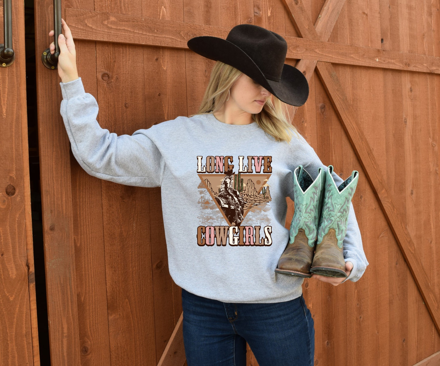 Long Live Cowgirls Tee